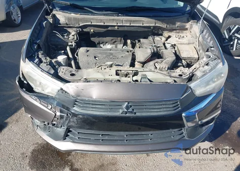 2017 Mitsubishi Outlander Sport 2.4 Se z USA, uszkodzony, nr VIN JA4AP3AW6HZ027788